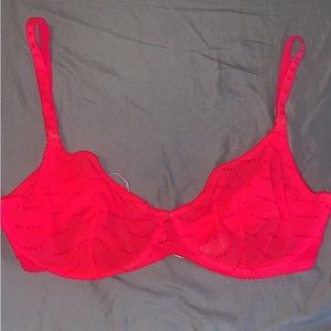 Fenty bra